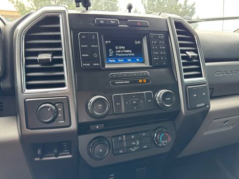 Used 2018 Ford F250 XLT AWD/4WD image 24