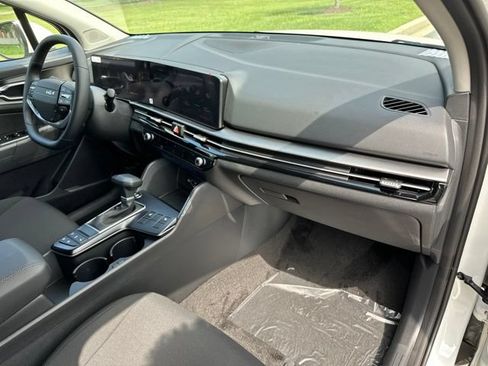 New 2026 Kia Sportage LX AWD/4WD image 20