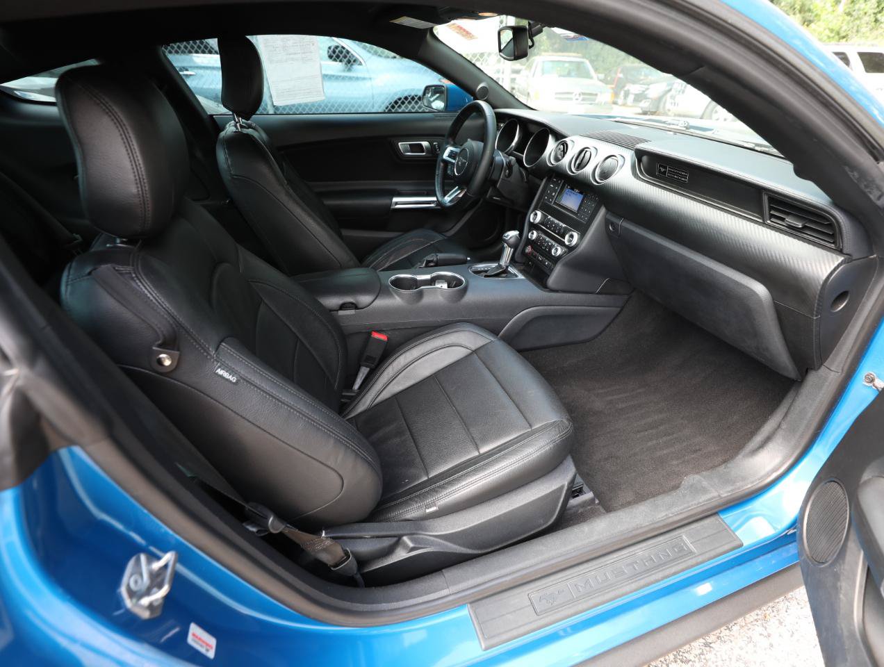 Used 2020 Ford Mustang Coupe RWD image 10