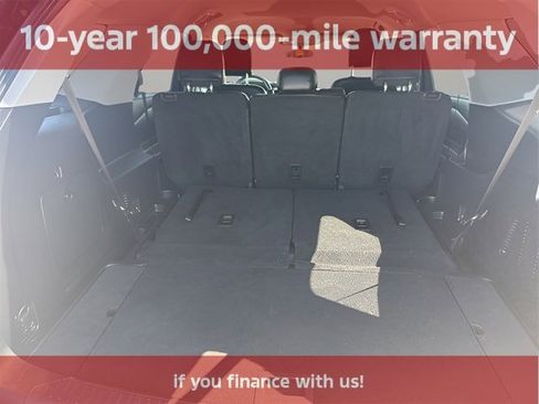 Used 2022 Ford Explorer XLT w/ Equipment Group 202A image 18