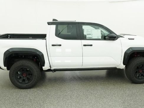 New 2026 Toyota Tacoma TRD Pro AWD/4WD image 11