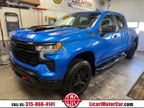 Used 2025 Chevrolet Silverado 1500 LT Trail Boss w/ Protection Package image 1