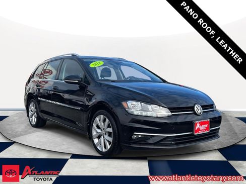 Used 2018 Volkswagen Golf SEL image 1