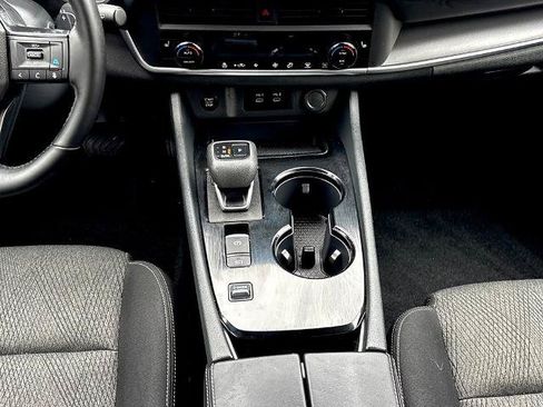 Certified 2026 Nissan Rogue SV w/ Cold Weather Package FWD image 27