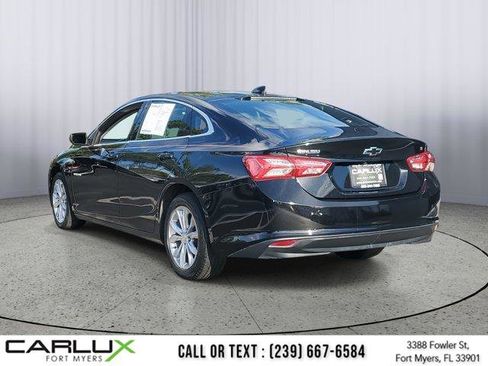 Used 2020 Chevrolet Malibu LT w/ Leather Package image 4