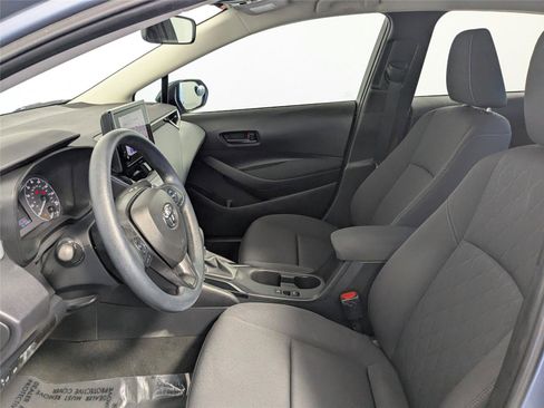 Used 2023 Toyota Corolla LE image 10
