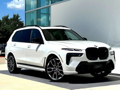 New 2027 BMW X7 M60i AWD/4WD image 1