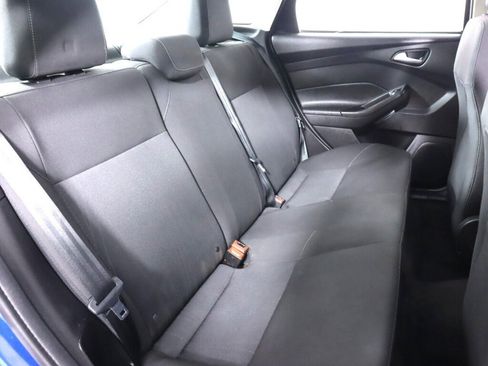 Used 2018 Ford Focus SE FWD image 31