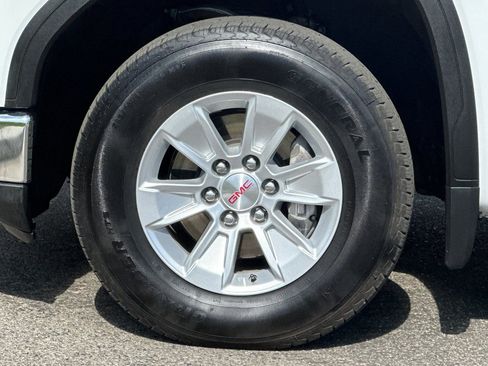 Certified 2024 GMC Sierra 1500 SLE image 27