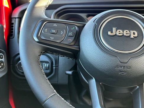 New 2026 Jeep Wrangler Unlimited Rubicon image 30