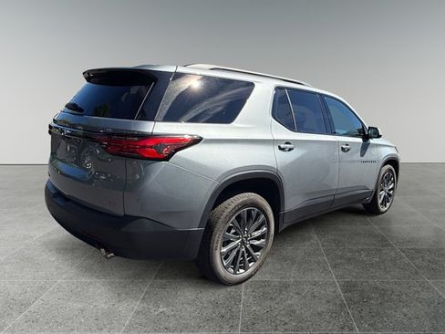 Used 2023 Chevrolet Traverse RS AWD/4WD image 5