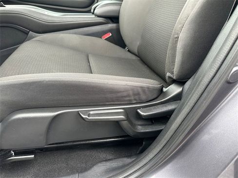 Used 2019 Honda HR-V LX image 20