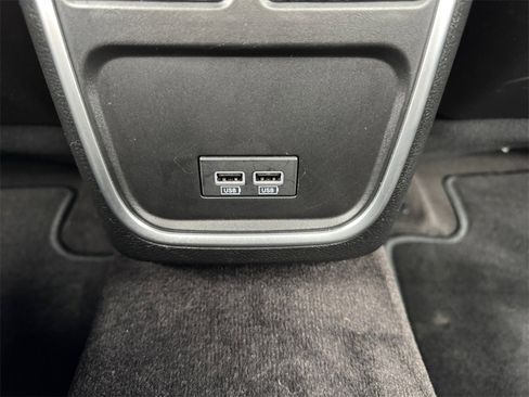 Used 2018 Dodge Charger SXT image 29