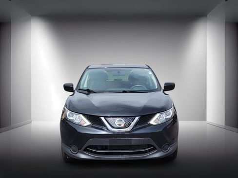 Used 2018 Nissan Rogue Sport S w/ S Appearance Package image 5