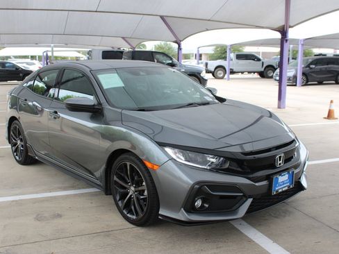 Used 2021 Honda Civic Sport image 8