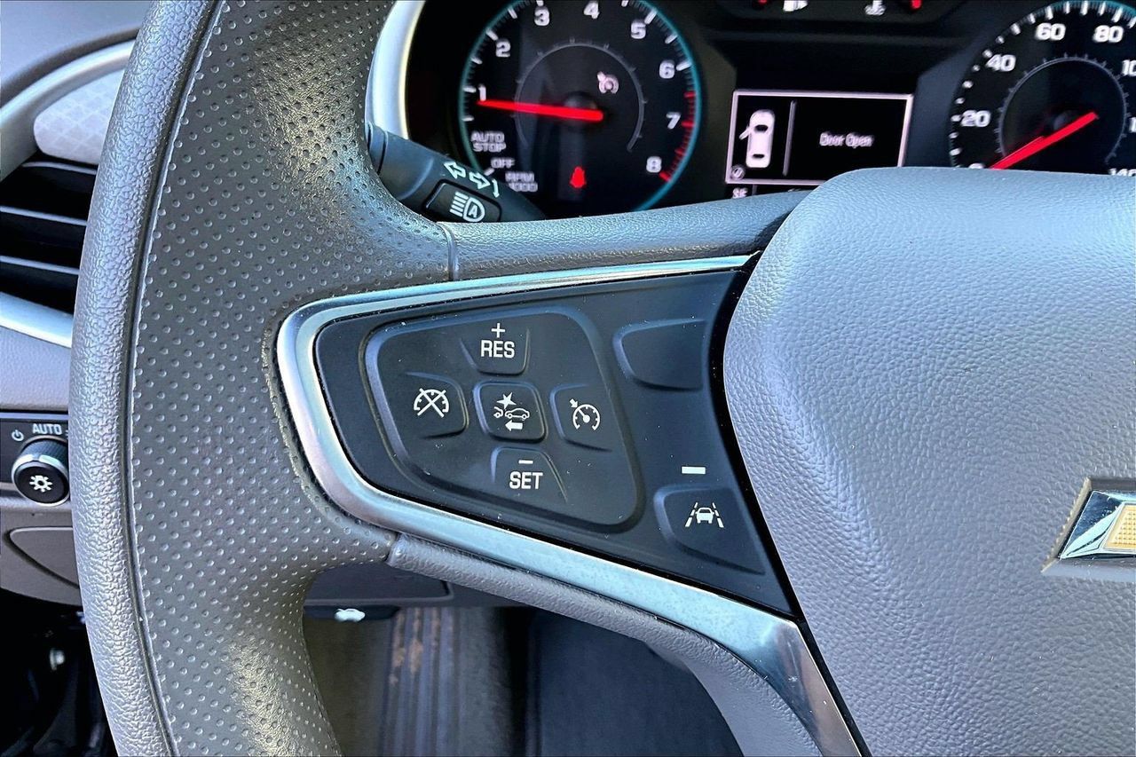 Used 2025 Chevrolet Malibu LT FWD image 27