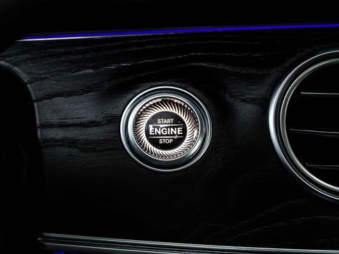 Used 2020 Mercedes-Benz E 350 4MATIC Sedan w/ Parking Assistance Package image 26