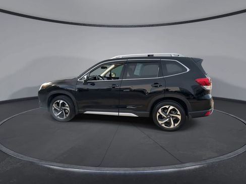 Certified 2023 Subaru Forester Touring AWD/4WD image 5