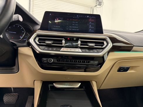 Used 2022 BMW X3 xDrive30i w/ Convenience Package image 28