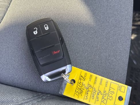 Used 2024 RAM 2500 Big Horn w/ Bed Utility Group image 27