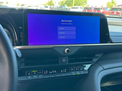 Certified 2025 Toyota Crown Signia w/ Tow-Hitch Package (TMS) AWD/4WD image 24