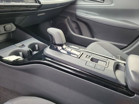 Used 2025 Toyota Prius LE image 29