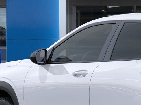 New 2026 Chevrolet Trax LS FWD image 37