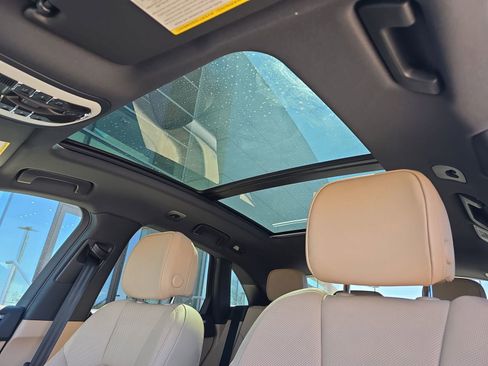 New 2026 Porsche Macan AWD/4WD image 28