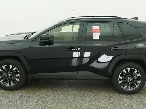 New 2026 Toyota RAV4 FWD image 19