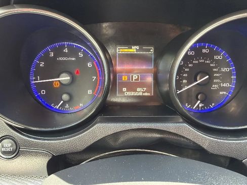 Used 2016 Subaru Outback 2.5i Premium AWD/4WD image 16