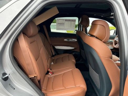 Certified 2026 Genesis GV70 2.5T Advanced image 5