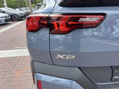 Certified 2025 BMW X2 xDrive28i AWD/4WD image 41