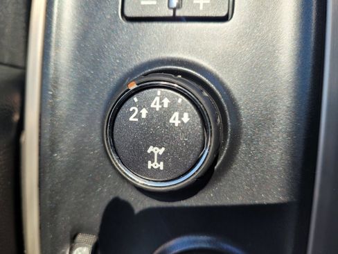 Used 2015 GMC Sierra 3500 Denali w/ Duramax Plus Package image 20