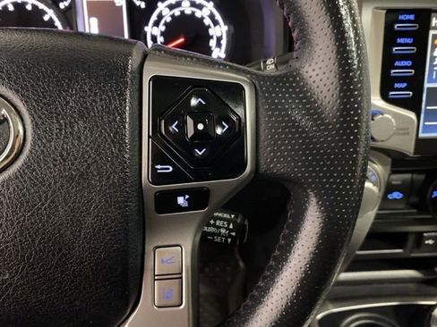 Used 2021 Toyota 4Runner SR5 Premium w/ Moonroof Package AWD/4WD image 14