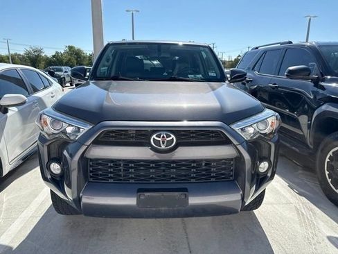 Used 2019 Toyota 4Runner SR5 Premium RWD image 3