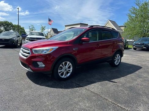 Used 2018 Ford Escape SE AWD/4WD image 1