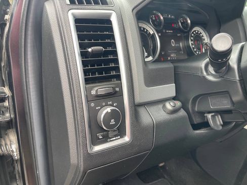 Used 2016 RAM 1500 Big Horn AWD/4WD image 23