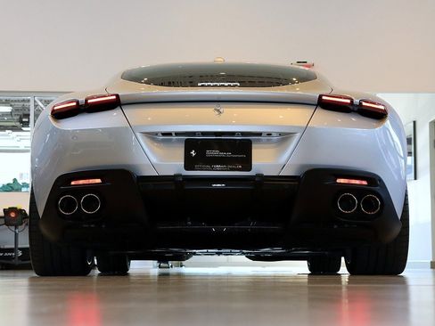 Certified 2021 Ferrari Roma image 56