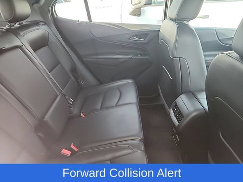 Used 2018 Chevrolet Equinox Premier FWD image 15