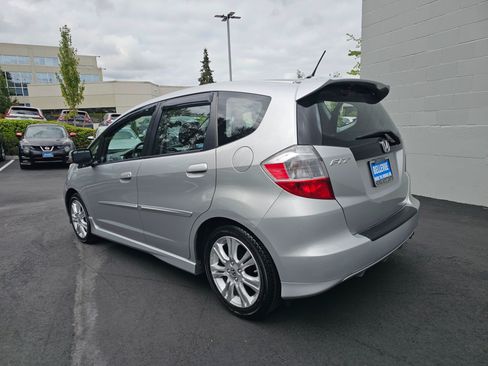 Used 2011 Honda Fit Sport image 5