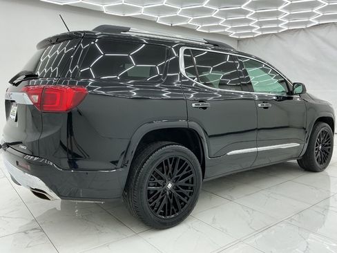 Used 2018 GMC Acadia Denali w/ Technology Package AWD/4WD image 12