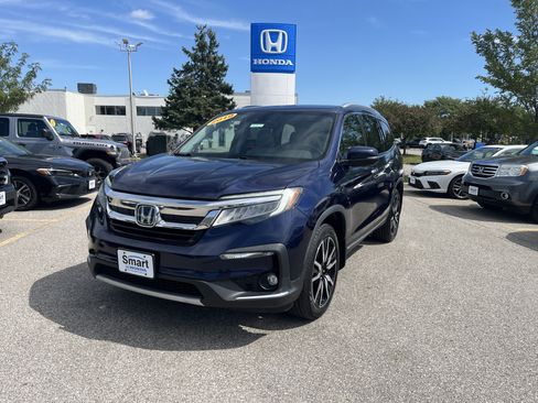 Used 2019 Honda Pilot Touring image 1