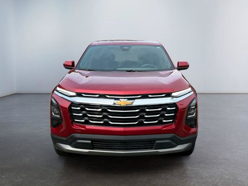 Used 2026 Chevrolet Equinox LT AWD/4WD image 8