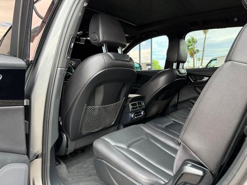 Used 2017 Audi Q7 3.0T Prestige w/ Prestige Package image 42