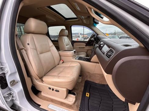 Used 2011 GMC Sierra 1500 Denali w/ LPO, Protection Package image 31