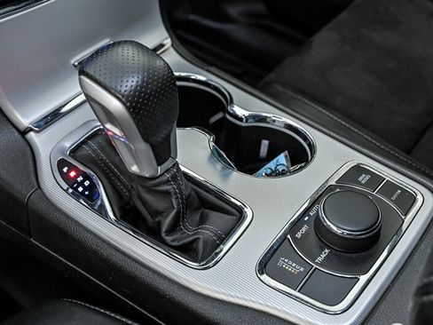 Used 2019 Jeep Grand Cherokee SRT AWD/4WD image 28