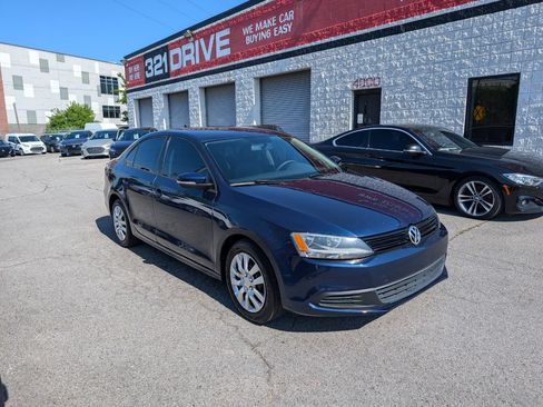 Used 2014 Volkswagen Jetta SE FWD image 1