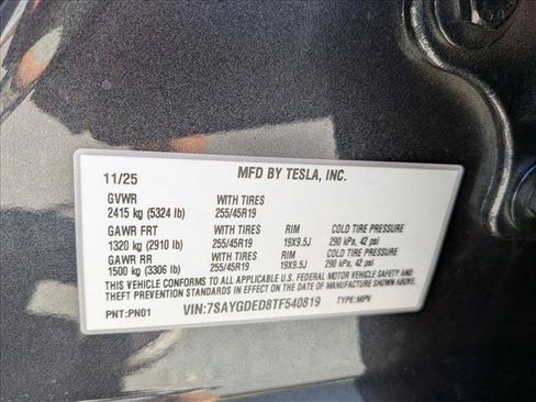 Used 2026 Tesla Model Y 2WD image 23