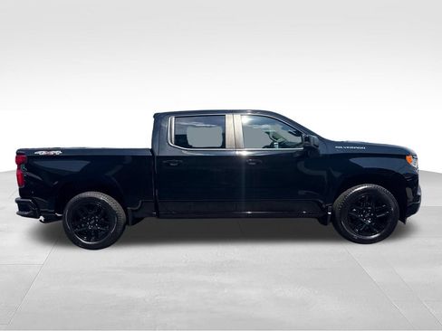 Used 2023 Chevrolet Silverado 1500 RST w/ Convenience Package II AWD/4WD image 7
