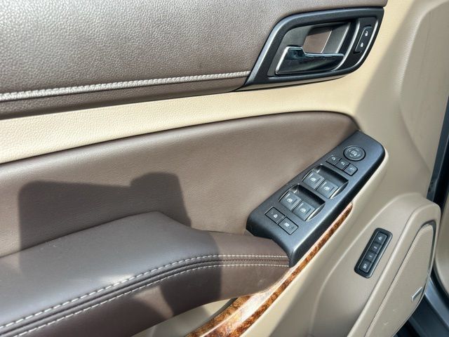 Used 2018 Chevrolet Tahoe Premier AWD/4WD image 33